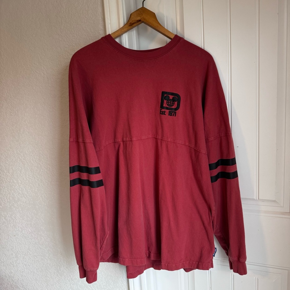 Walt Disney World Spirit Jersey Medium Brick Red Vintage Sweater Clothing Adults